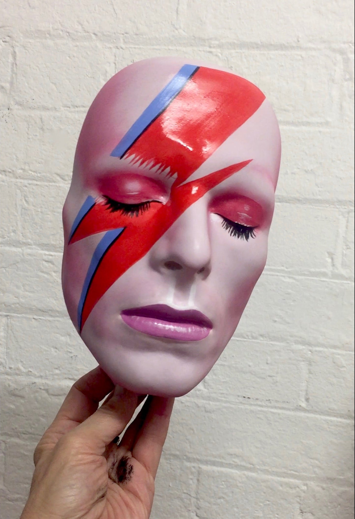 'Aladdin Sane' - Bowie-Iconic Make-Up