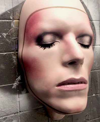'Pin-Ups' - Bowie-Iconic Make-Up
